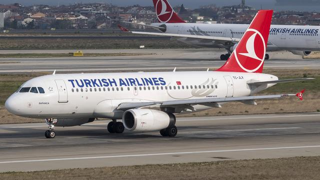 TC-JLV:Airbus A319:Turkish Airlines